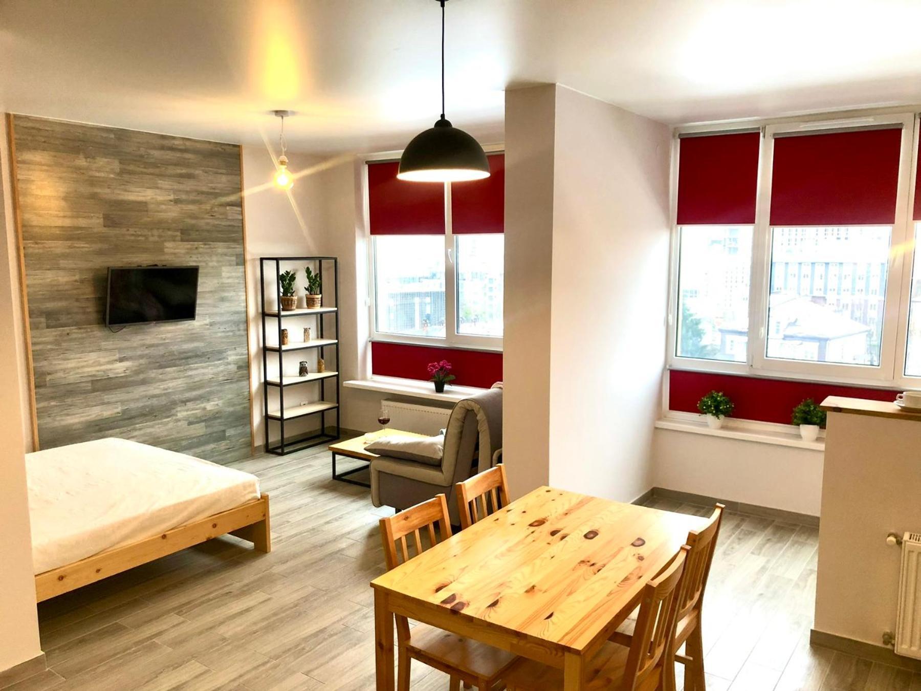 Osapart Cozy Apartment In A Complex Semycvit Lviv Exterior photo